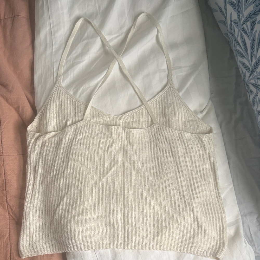 Garage Cropped Sweater Tank-Top - Picture 2 of 3
